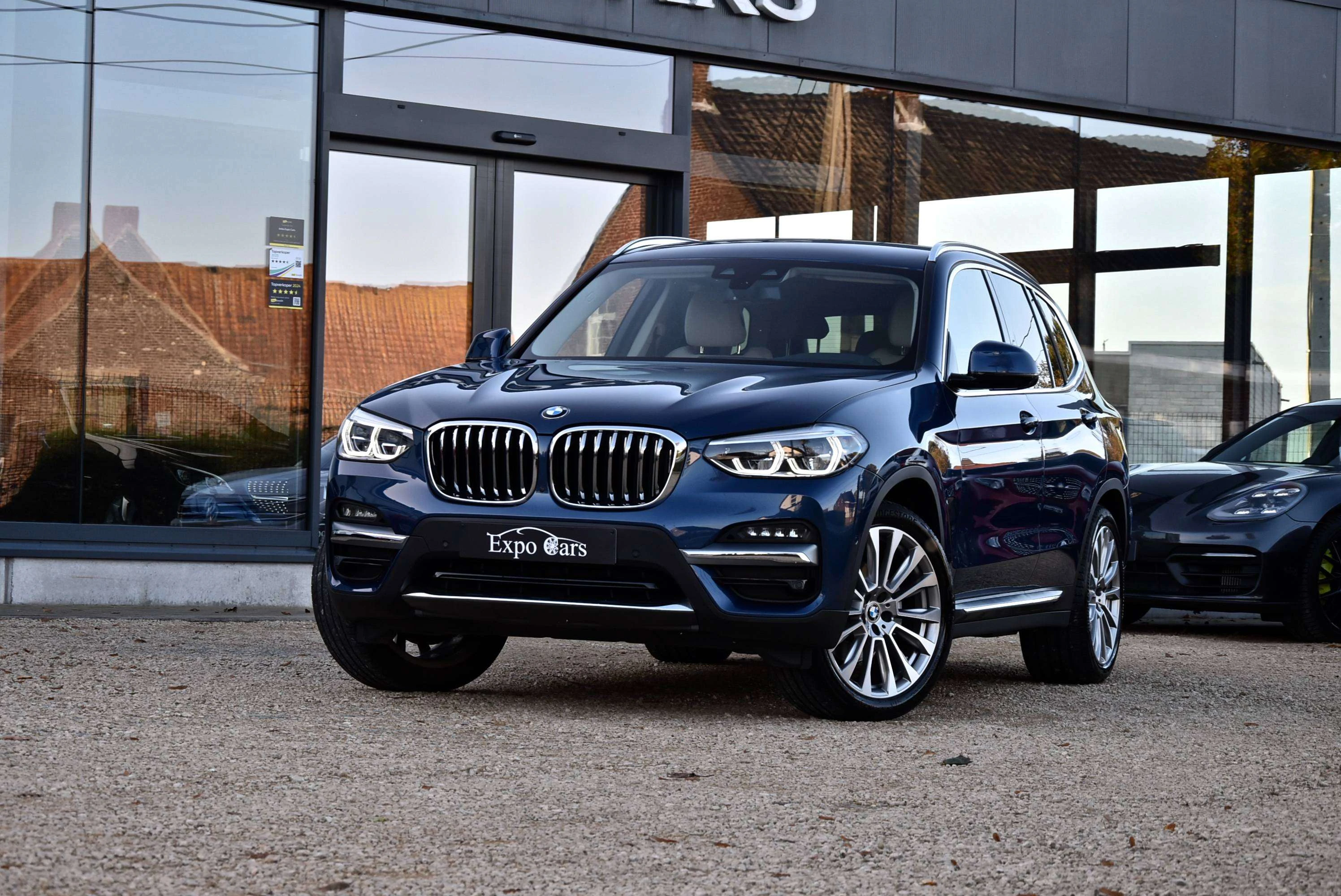 BMW X3 2.0iA xDrive20 LUXURY LINE bij Expo Cars