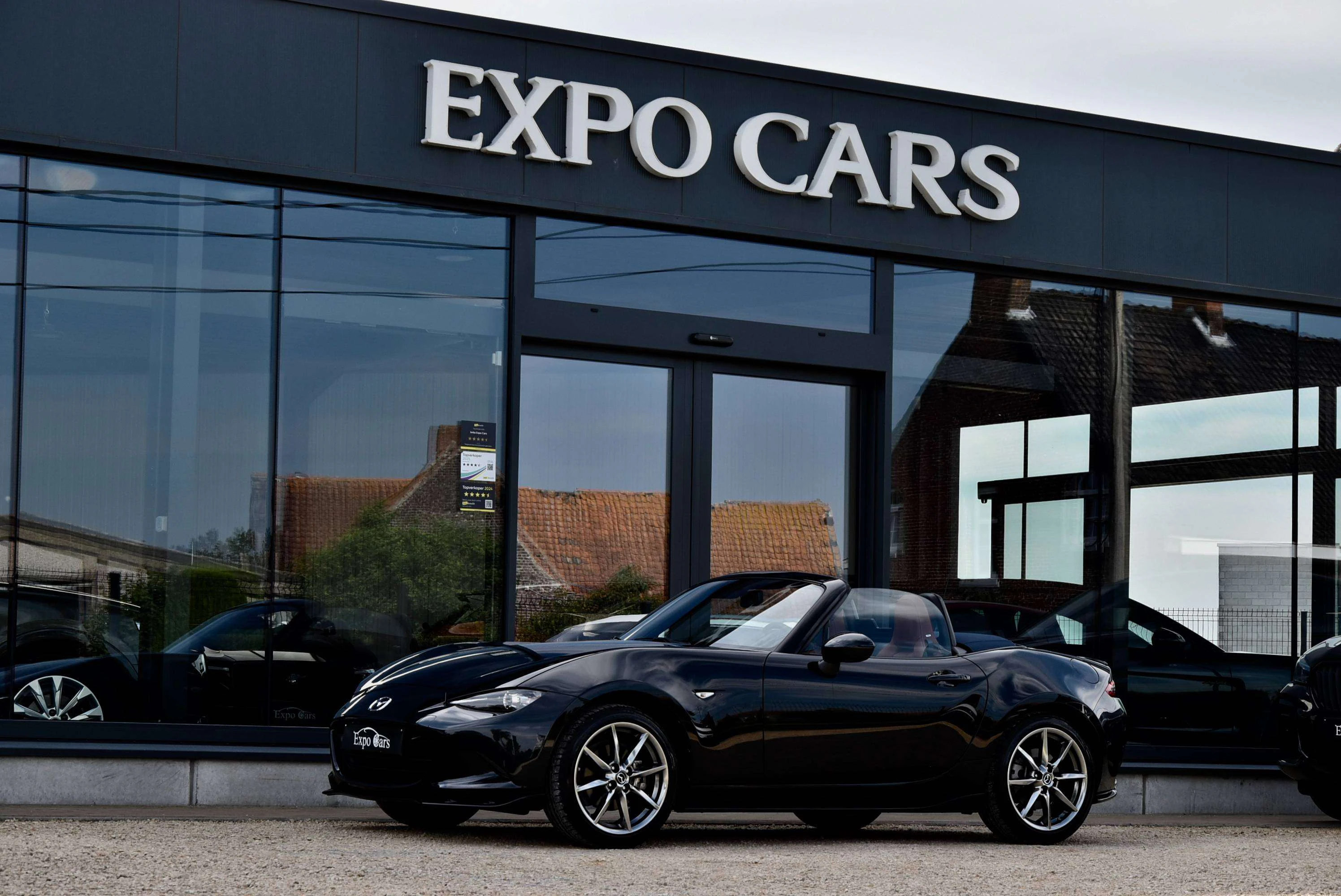 Mazda MX-5 2.0i Skyactiv-G Homura*LEDER*CAMERA*GPS*PDC*CARPLAY* bij Expo Cars