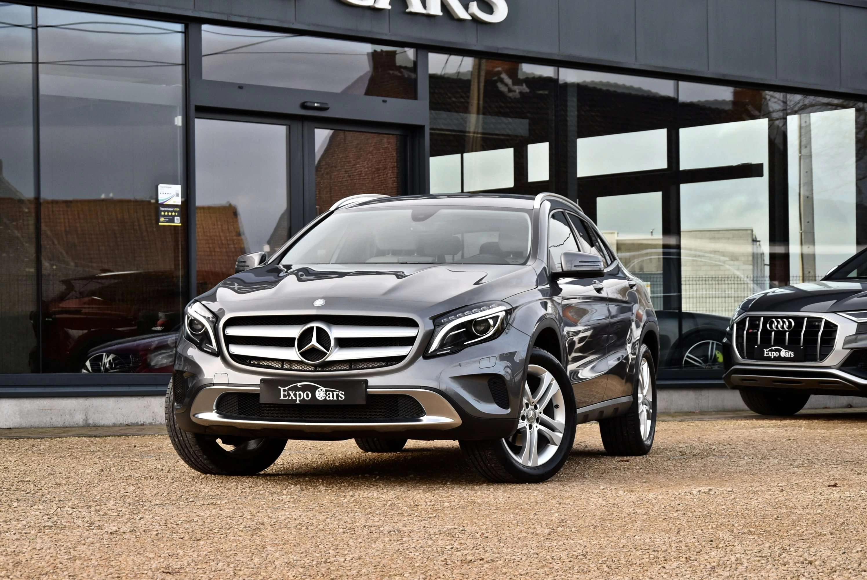 Mercedes-Benz GLA 180 7G-DCT Urban*CAMERA*CUIR*XENON*VW SIÈGES chez Expo Cars