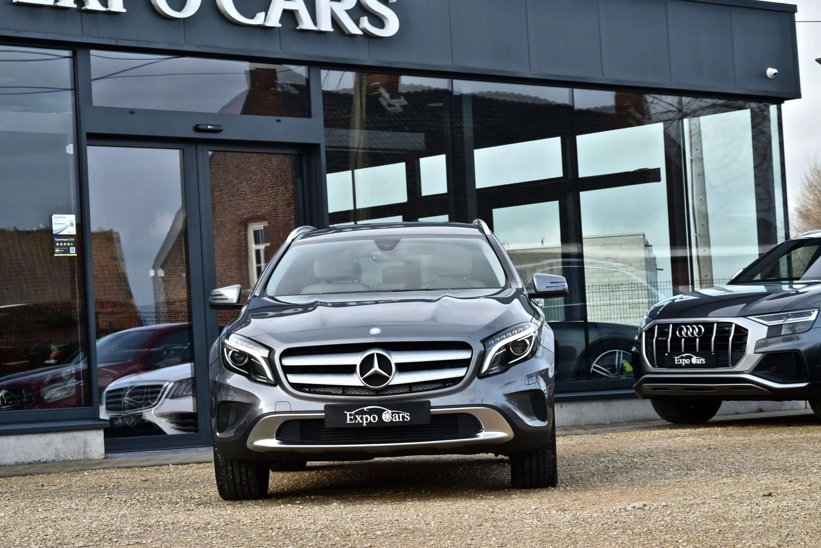 Mercedes-Benz GLA 180 7G-DCT Urban*CAMERA*CUIR*XENON*VW SIÈGES chez Expo Cars