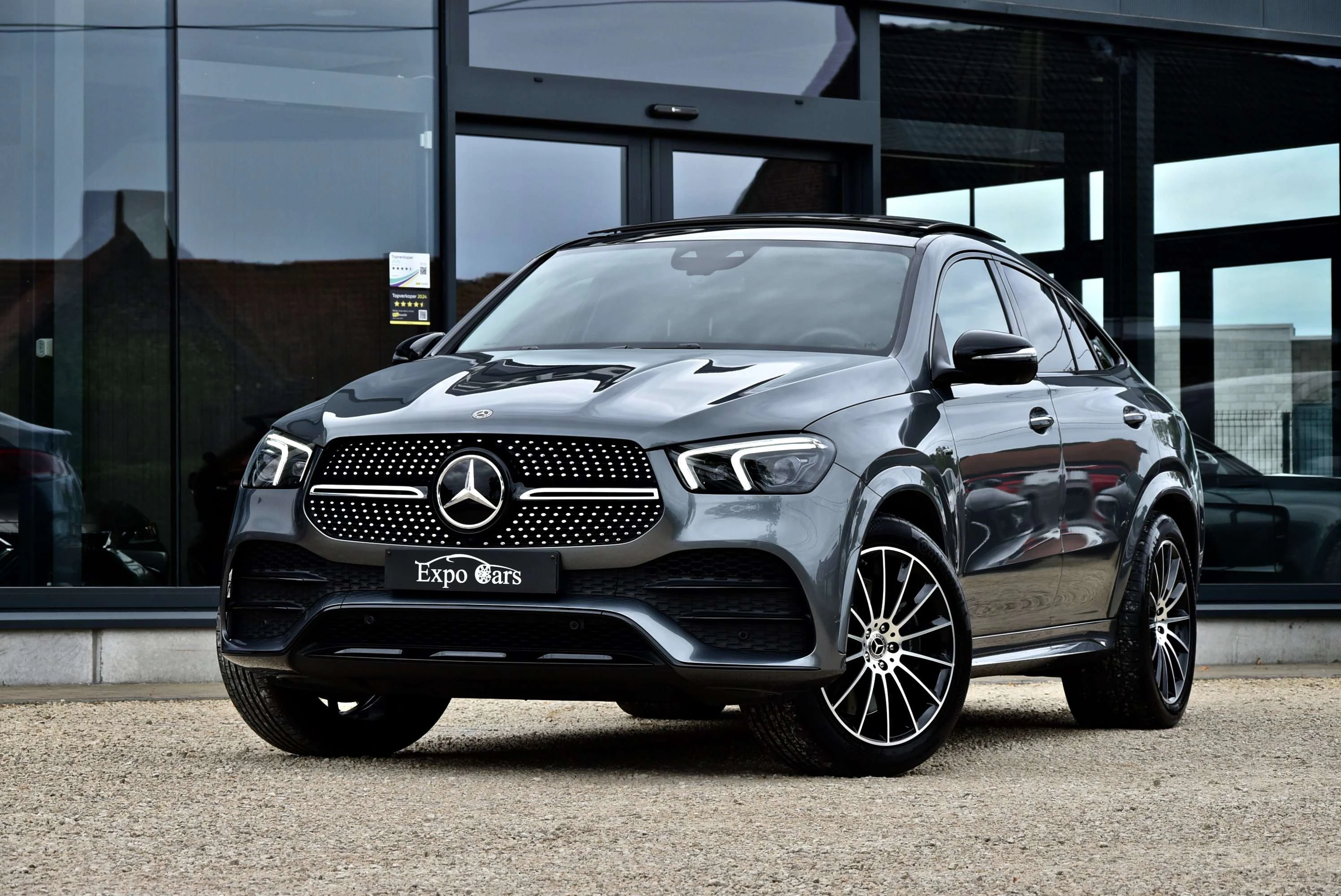 Mercedes-Benz Coupe de 4Matic*AMG Line*PANO DAK*HEAD-UP*MEMORY* bij Expo Cars