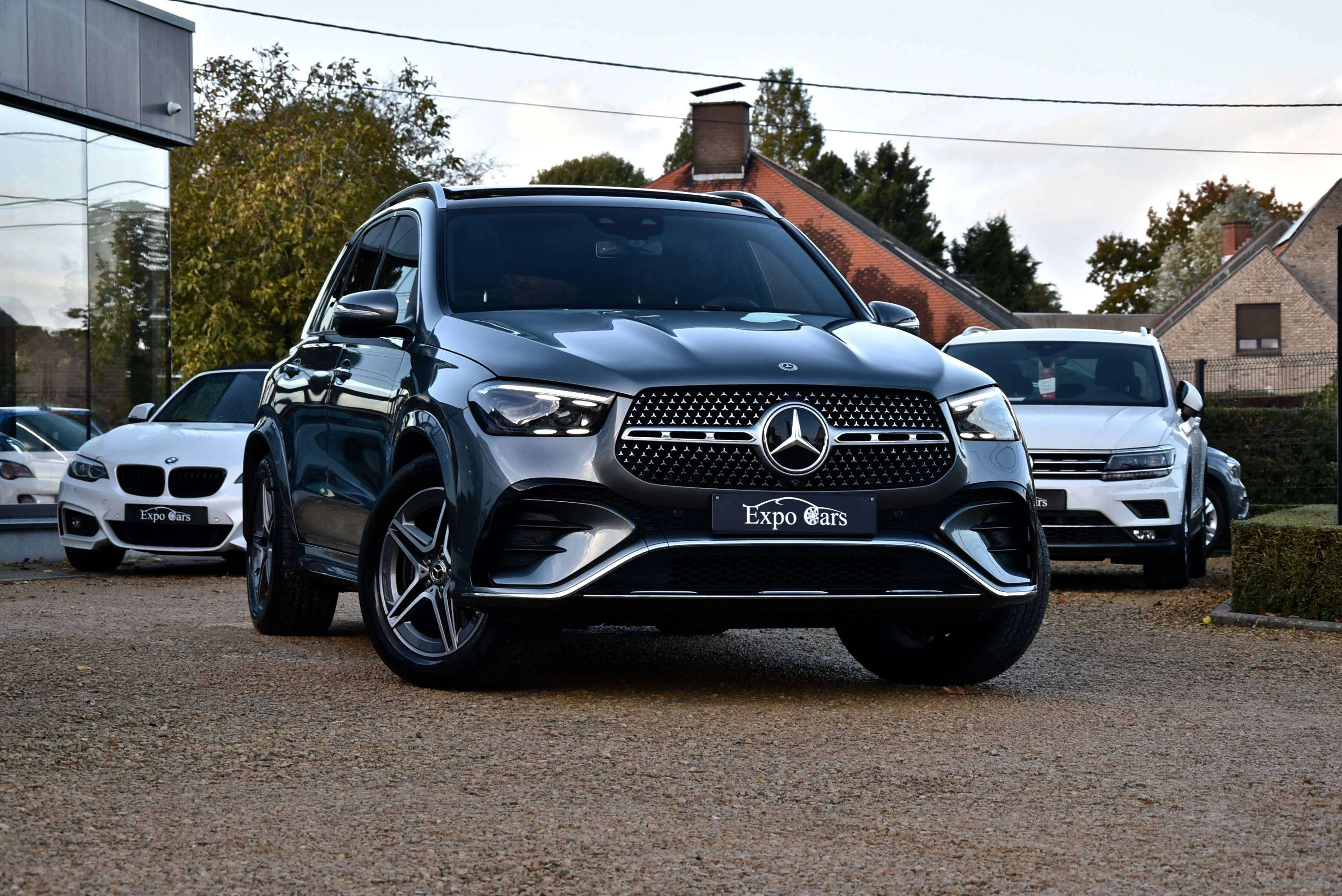 Mercedes-Benz GLE 400 e 4-Matic PHEV AMG Line at Expo Cars