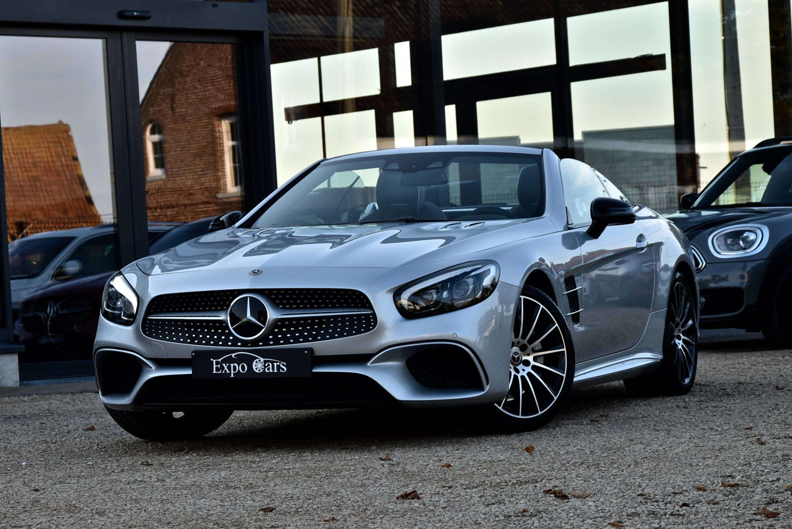 Mercedes-Benz SL 400 SL Roadster 400 AMG LINE at Expo Cars