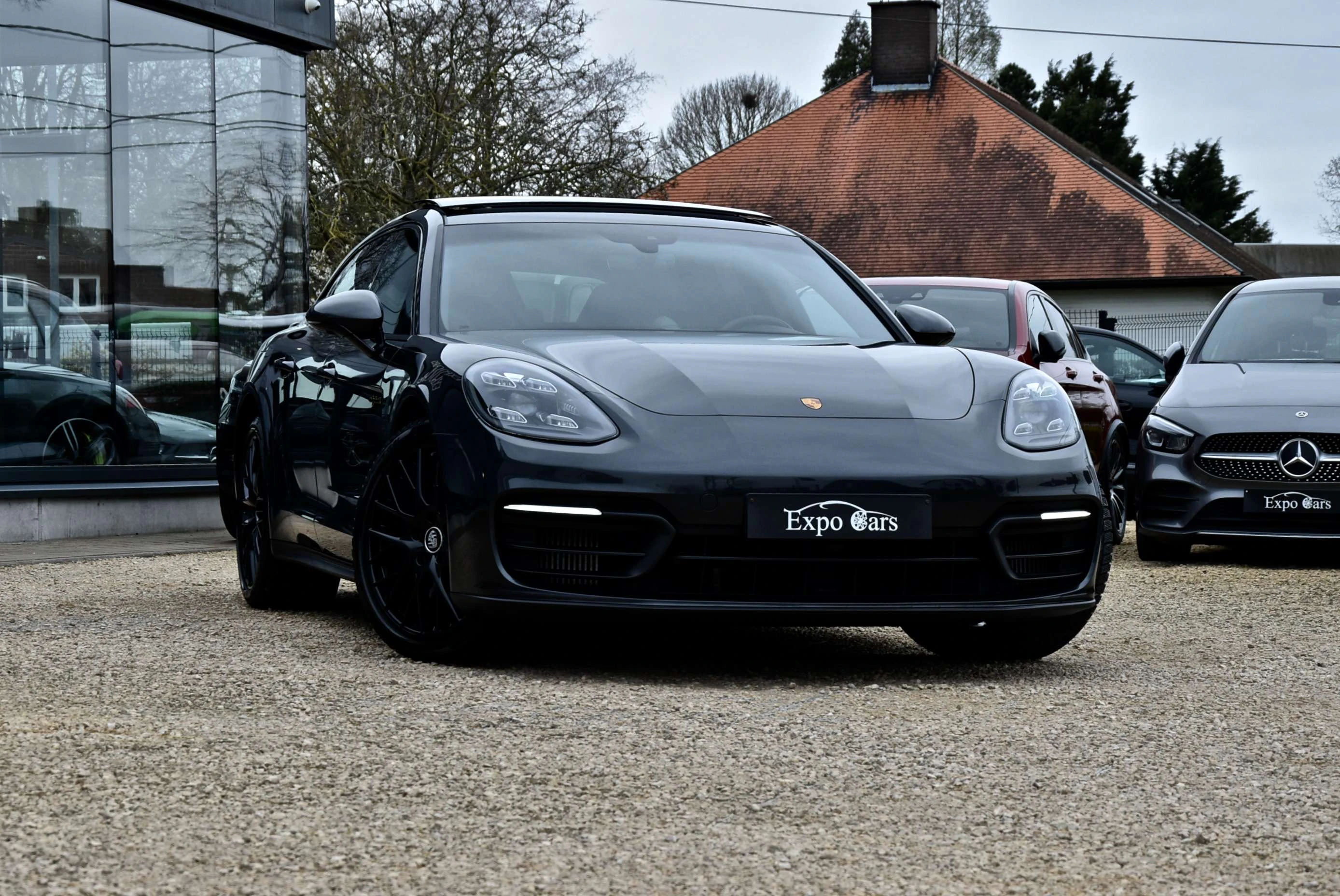 Porsche 4 e-Hybrid 2.9 V6 Bi-Turbo PHEV BLACK Edit PDK*TOIT PANO*360°CAMERA*MEMORY*BOSE*APPLE CARPLAY* chez Expo Cars