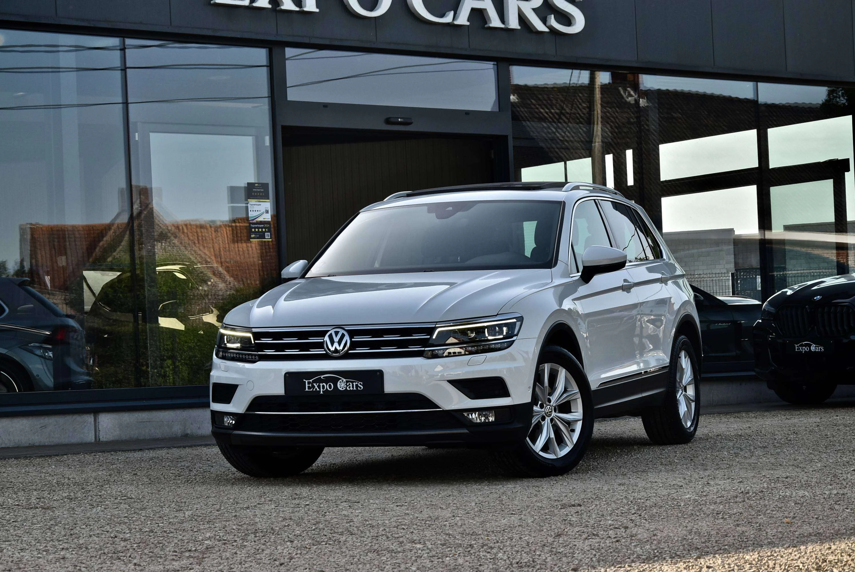 Volkswagen Tiguan 1.4 TSI ACT Highline BMT DSG*TOIT PANO*360°CAMERA*CUIR*MEMORY*AD CRUISE* chez Expo Cars