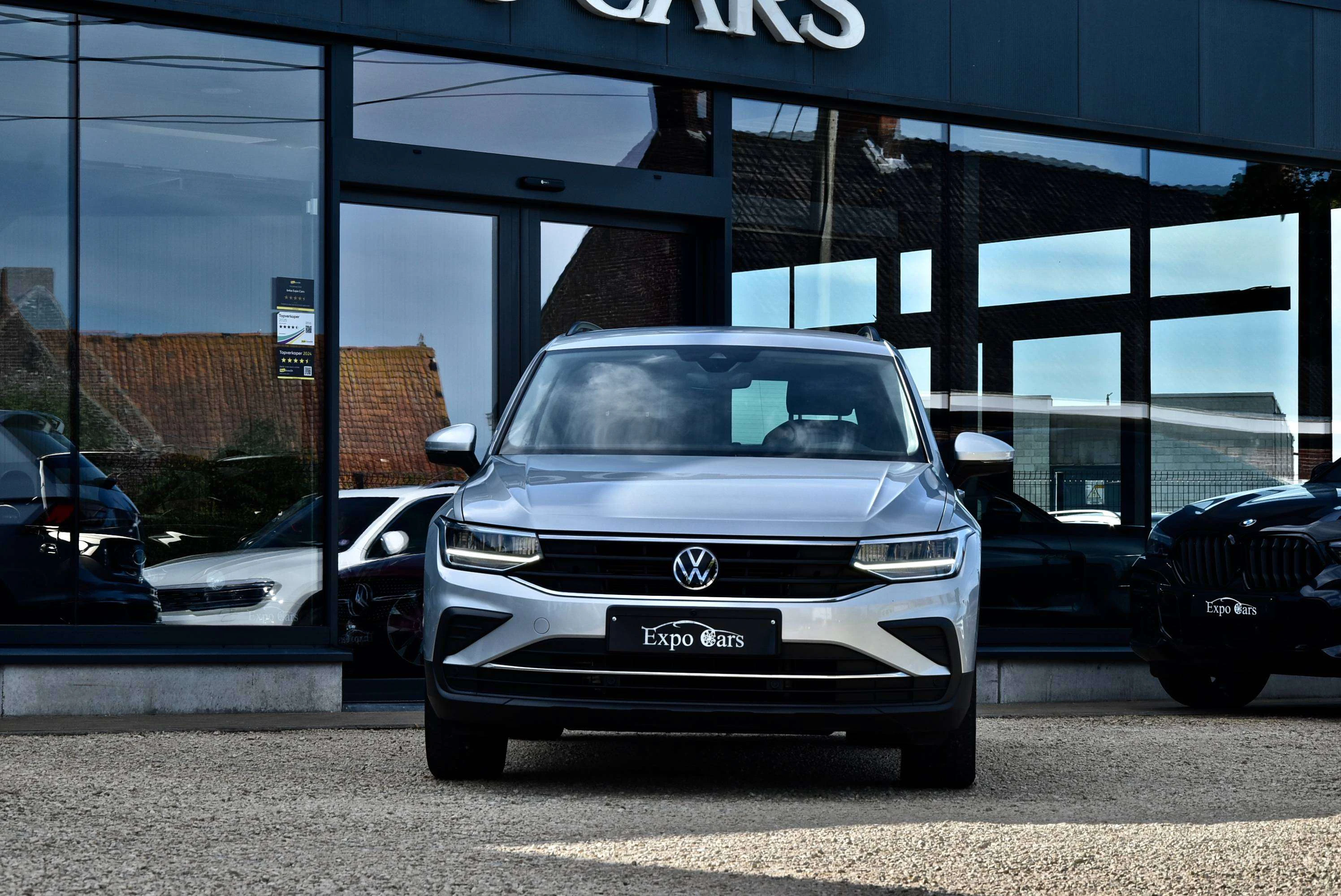 Volkswagen Tiguan 2.0 TSI 4Motion Life Business OPF DSG*UTILITAIRE LÉGER*360°CAMERA*HARMAN-KARDON*KEYLESS*AD CRUISE*CARPLAY* chez Expo Cars
