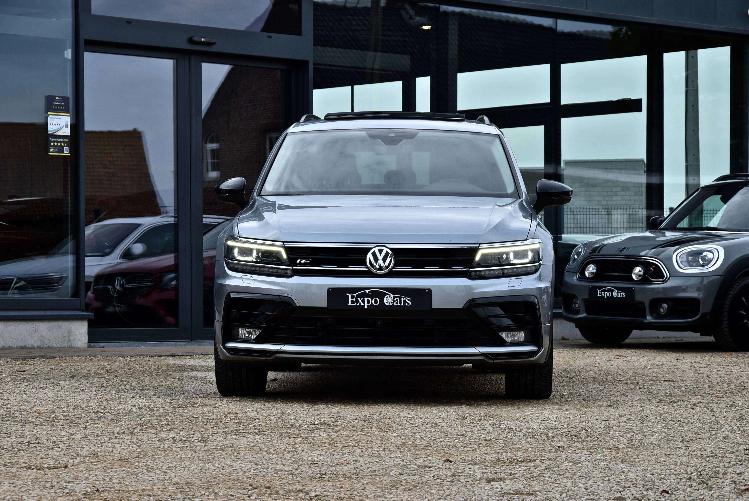 Volkswagen Tiguan Allspace 1.5 TSI R-Line DSG chez Expo Cars
